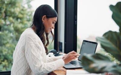 Contractor Vs. Employee Payroll: A Guide for Business Owners